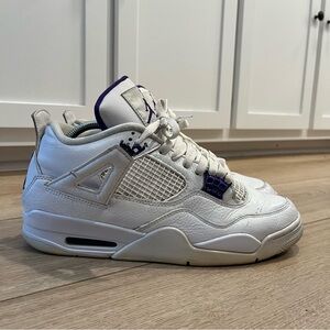 Nike Air Jordan 4 Retro Size 10 "Metallic Purple" CT8527-115